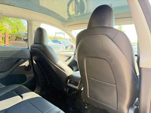 Used 2023 Tesla Model Y Long Range AWD/4WD image 24