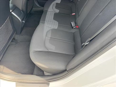 Used 2019 Kia Optima LX FWD image 9