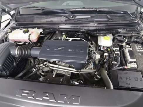 Used 2025 RAM 1500 Big Horn AWD/4WD image 19