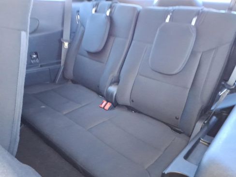 Used 2022 Ford Explorer XLT image 12