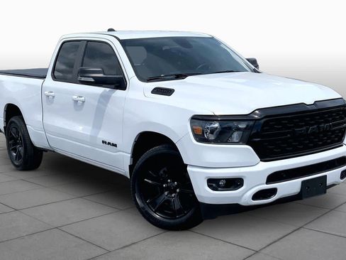Used 2022 RAM 1500 Big Horn w/ Night Edition RWD image 3