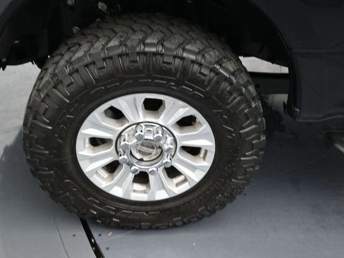 Certified 2021 Ford F250 XL w/ STX Appearance Package image 9