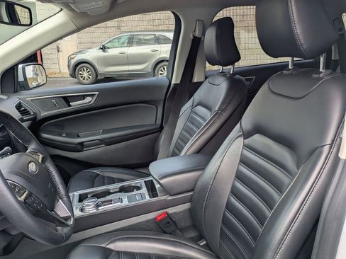 Used 2024 Ford Edge SEL image 23