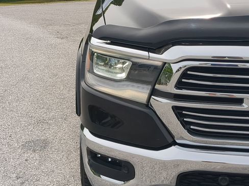 Used 2019 RAM 1500 Laramie image 8