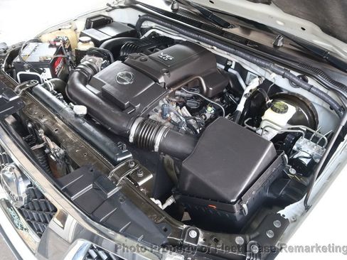 Used 2016 Nissan Frontier SV RWD image 39