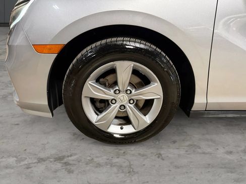 Used 2018 Honda Odyssey EX-L image 43