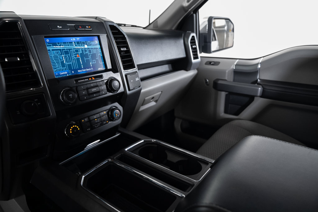 Used 2019 Ford F150 XLT w/ Equipment Group 302A Luxury RWD image 29