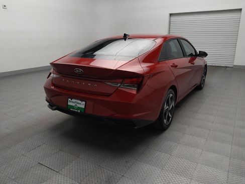 Used 2023 Hyundai Elantra SEL w/ Convenience Package FWD image 9