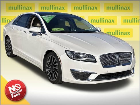 Used 2018 Lincoln MKZ Black Label w/ Technology Package image 1