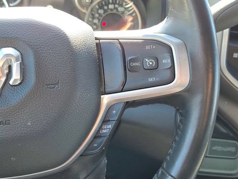Used 2024 RAM 3500 Big Horn AWD/4WD image 18