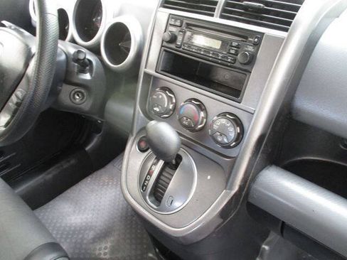 Used 2006 Honda Element LX image 8