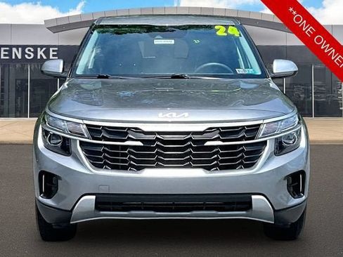 Used 2024 Kia Seltos LX AWD/4WD image 3