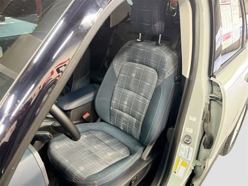 Used 2024 Ford Bronco Sport Heritage w/ Heritage Convenience Package image 18