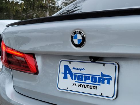 Used 2018 BMW 530i image 6