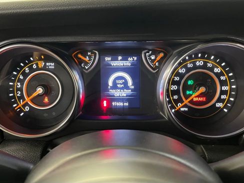 Used 2022 Jeep Wrangler Unlimited Sport AWD/4WD image 21