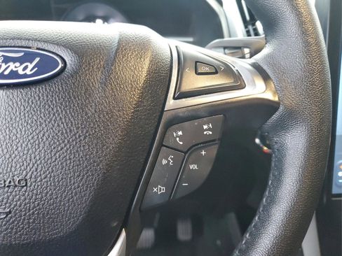 Used 2024 Ford Edge SEL w/ Sport Appearance Package image 28