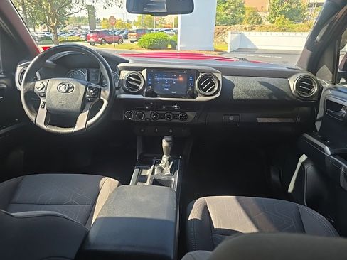 Certified 2017 Toyota Tacoma TRD Sport image 14