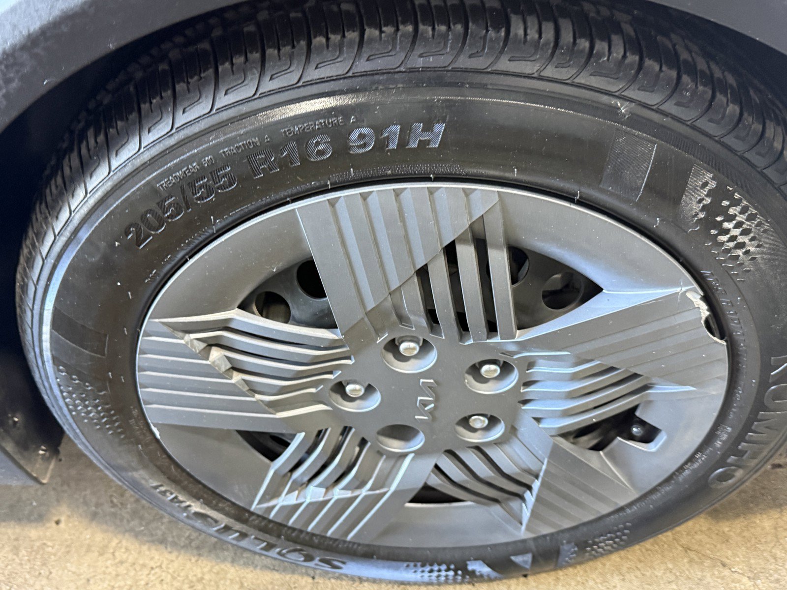 Used 2025 Kia K4 FWD image 34