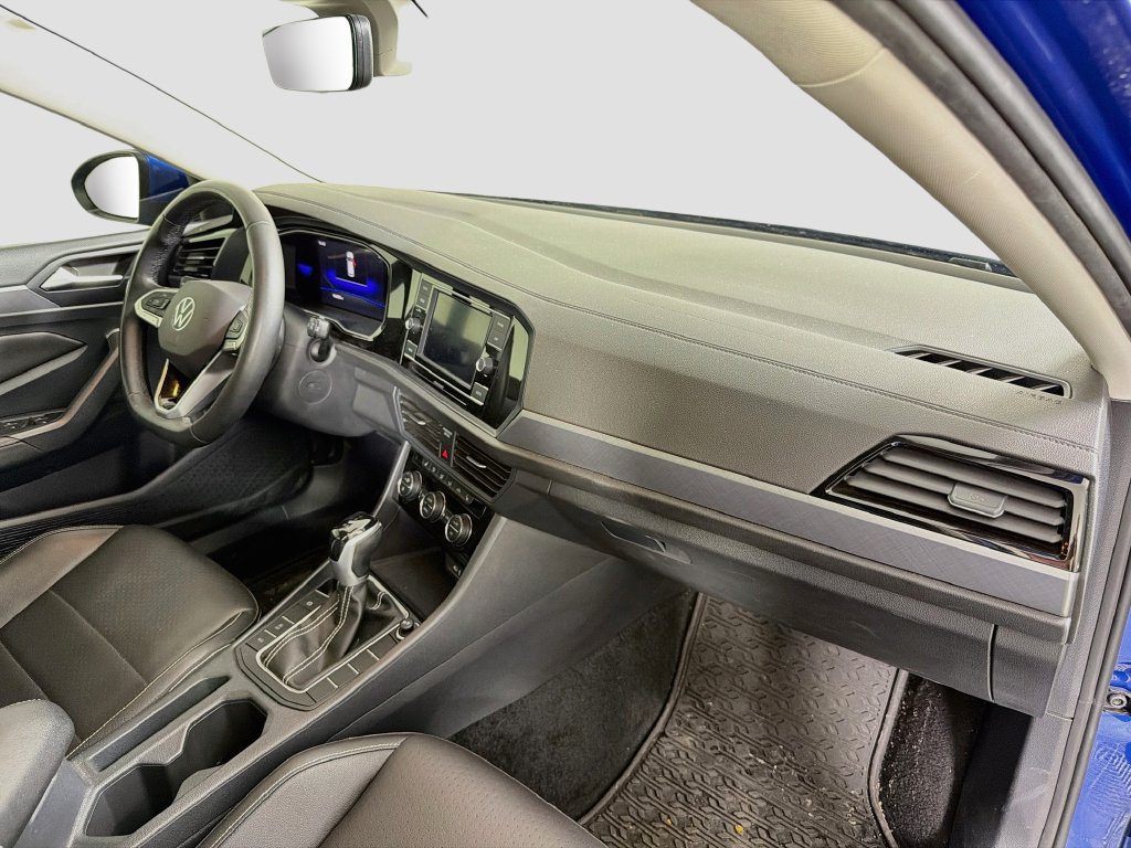 Used 2024 Volkswagen Jetta SE FWD image 30