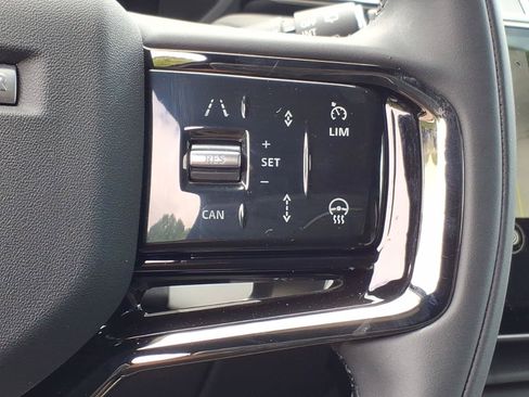 Certified 2026 Land Rover Range Rover Velar S AWD/4WD image 15