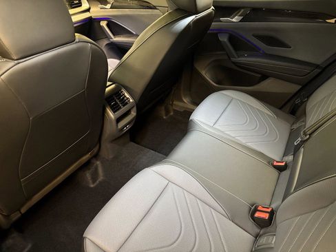 New 2026 Volkswagen Tiguan SE R-Line image 11