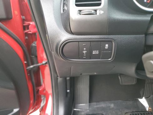 Used 2016 Kia Forte LX FWD image 27