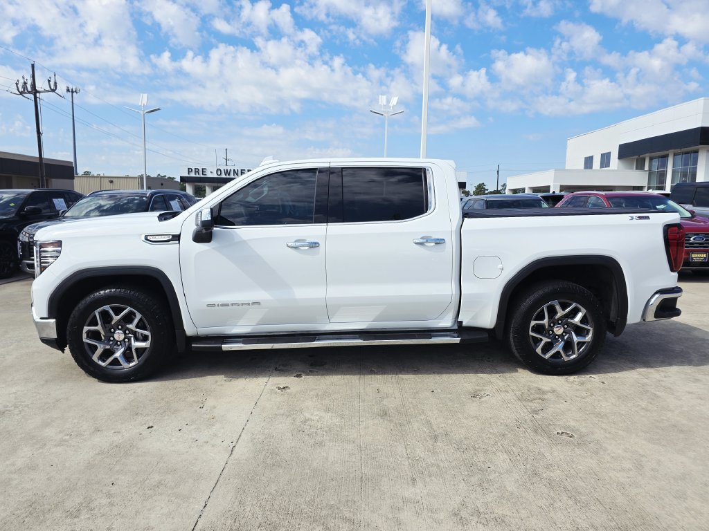 Used 2024 GMC Sierra 1500 SLT AWD/4WD image 7