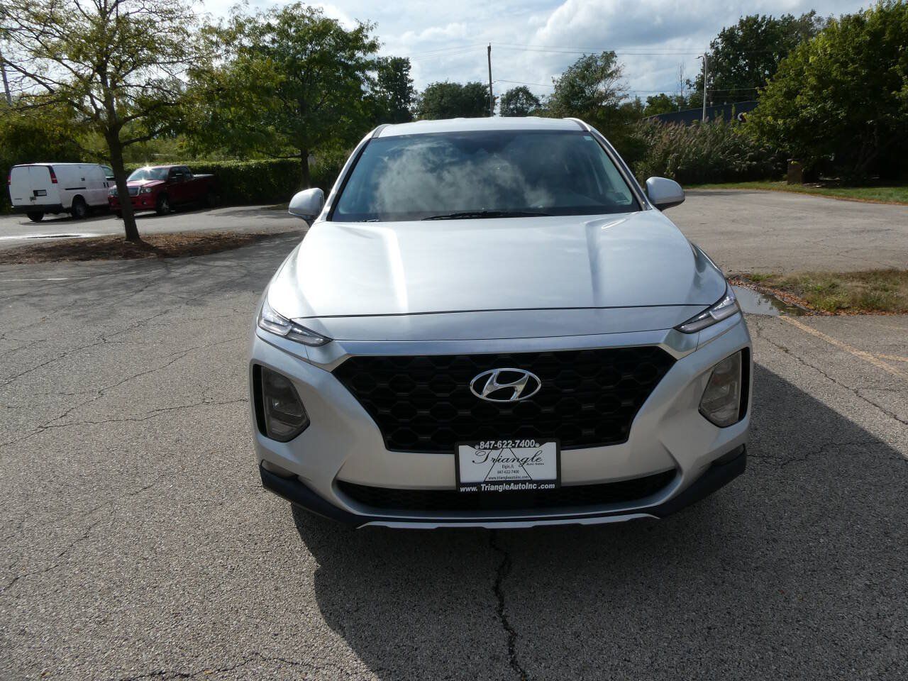 Used 2019 Hyundai Santa Fe SEL FWD image 2