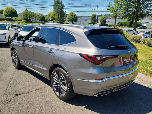 Certified 2025 Acura MDX SH-AWD w/ Advance Package image 7