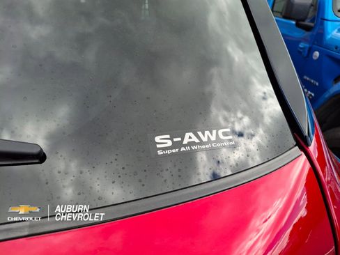 Used 2024 Mitsubishi Outlander 4WD Plug-In Hybrid image 9