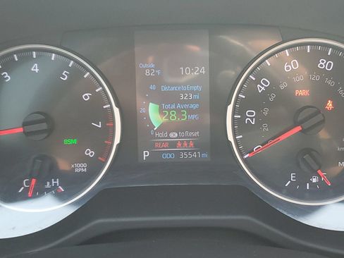 Used 2021 Toyota RAV4 XLE FWD image 25