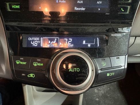 Used 2015 Toyota Prius V Four image 15