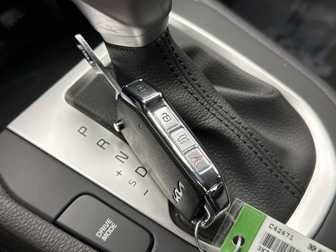 Used 2023 Kia Forte LXS FWD image 20