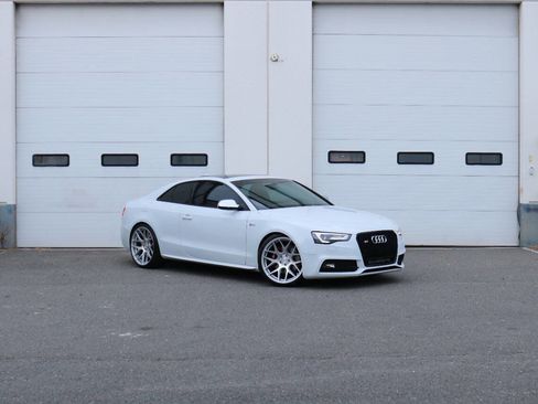 Used 2014 Audi S5 Prestige image 2