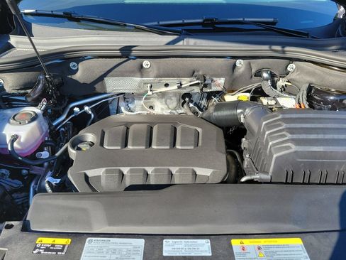 New 2026 Volkswagen Atlas Peak Edition image 16