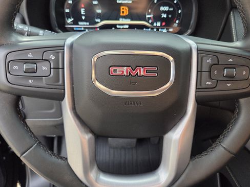 Certified 2023 GMC Yukon SLT AWD/4WD image 34