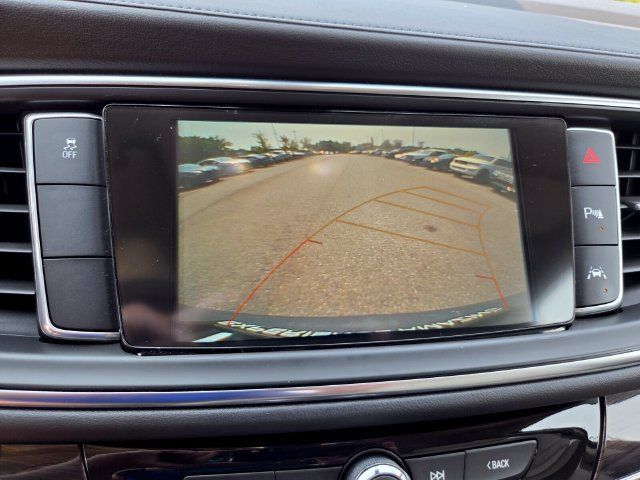 Used 2018 Buick Enclave Premium FWD image 24