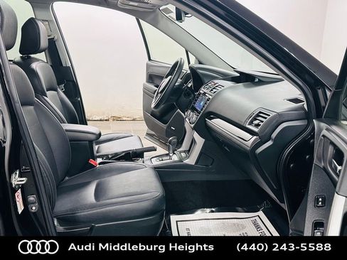 Used 2017 Subaru Forester 2.5i Limited w/ Popular Package #2 image 8