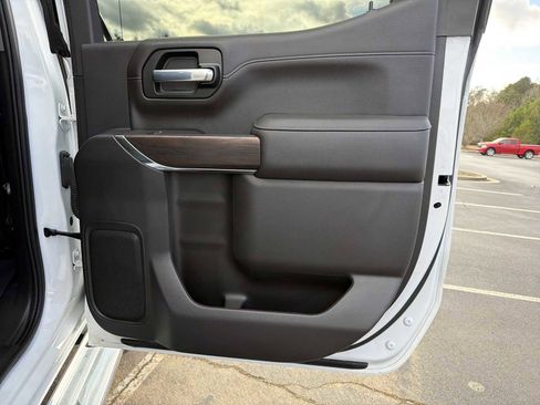 Certified 2022 GMC Sierra 1500 SLT w/ SLT Premium Plus Package image 30