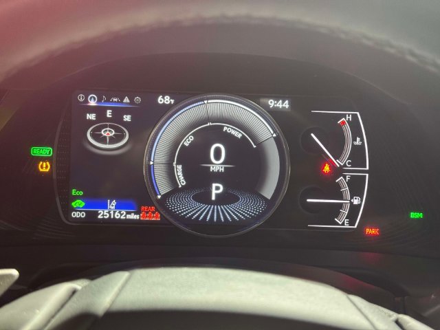 Used 2024 Lexus ES 300h w/ Premium Package FWD image 30