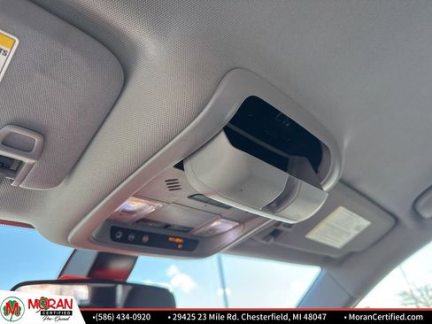 Used 2019 Chevrolet Equinox LT image 22