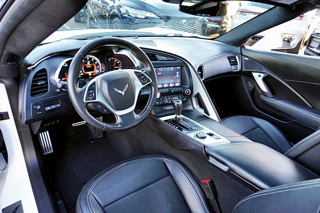 Used 2015 Chevrolet Corvette Stingray Coupe w/ 3LT Preferred Equipment Group RWD image 30
