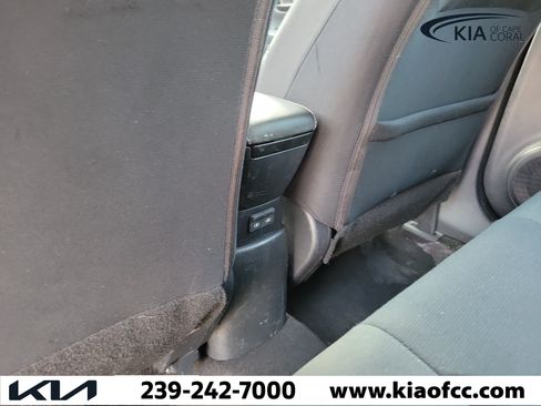 Used 2023 Nissan Kicks S FWD image 13