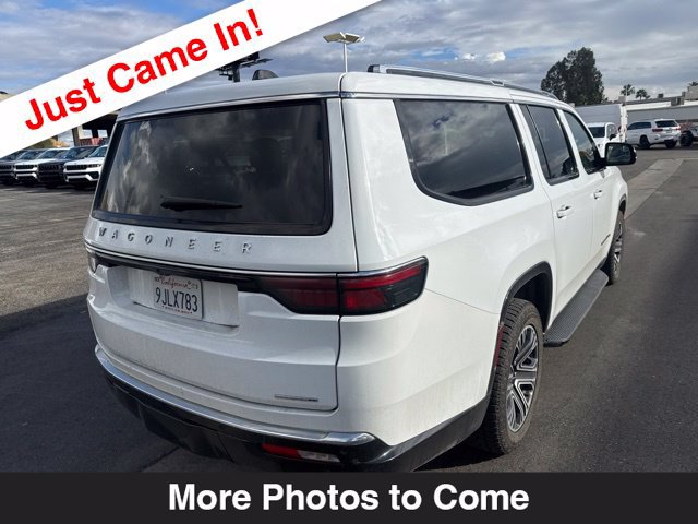 Certified 2024 Jeep Wagoneer L Series II AWD/4WD image 6