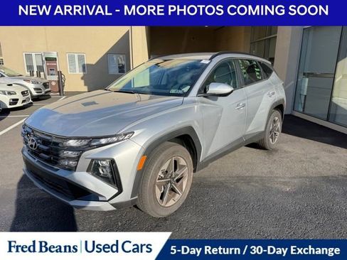 Certified 2025 Hyundai Tucson SEL image 1