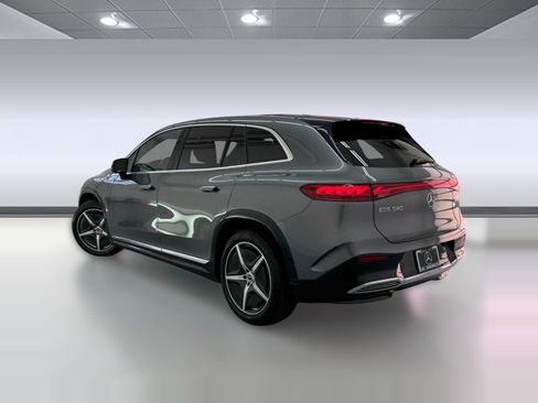 Certified 2023 Mercedes-Benz EQS 580 4MATIC SUV image 3