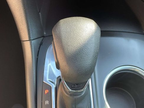 Used 2023 Chevrolet Equinox LT FWD image 25