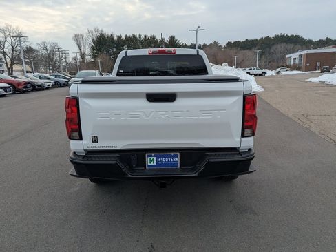 Used 2024 Chevrolet Colorado Trail Boss w/ Advanced Trailering Package image 4