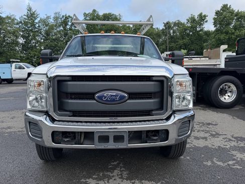 Used 2016 Ford F250 XL w/ XL Appearance Package AWD/4WD image 3