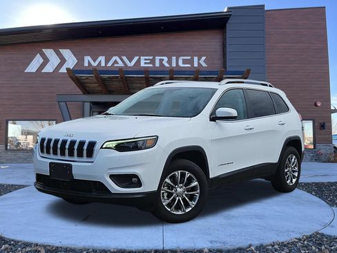 Used 2021 Jeep Cherokee Latitude Lux w/ Comfort/Convenience Group AWD/4WD image 25